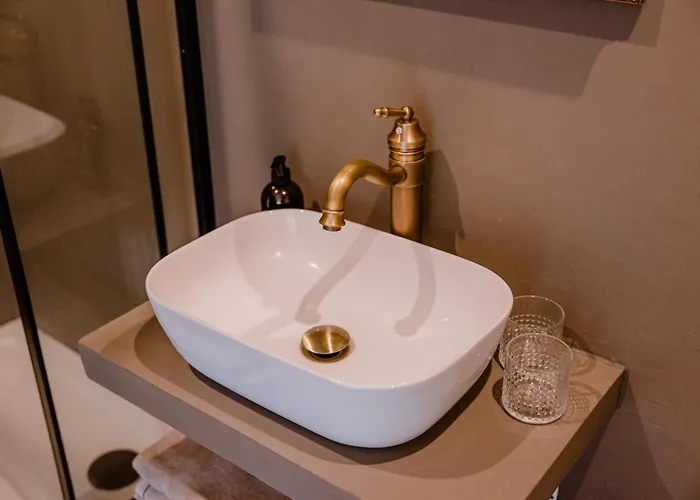 Kasteel فندق مبيت وإفطار 3*