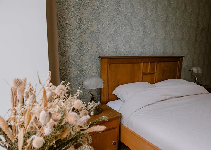 Kasteel فندق مبيت وإفطار 3*