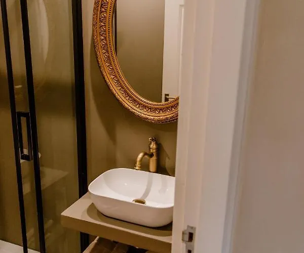 Kasteel فندق مبيت وإفطار