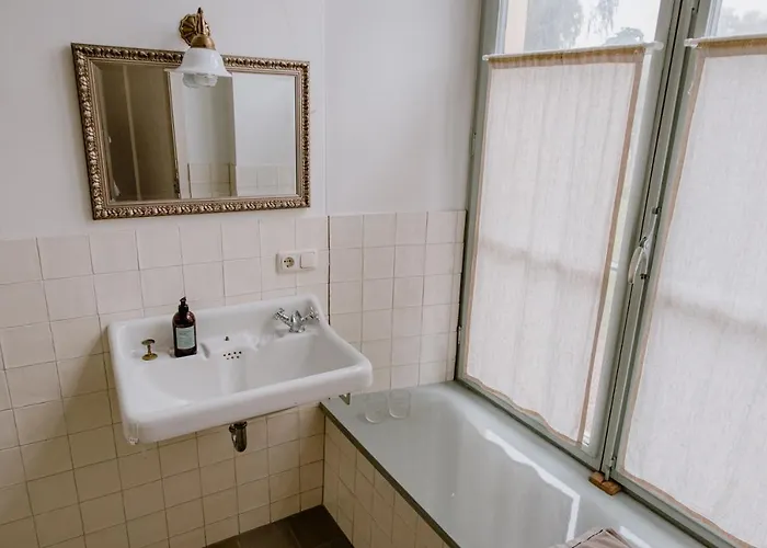 Kasteel فندق مبيت وإفطار Baexem